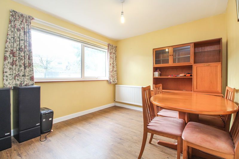 Property photo 2 of 17 Dining Room