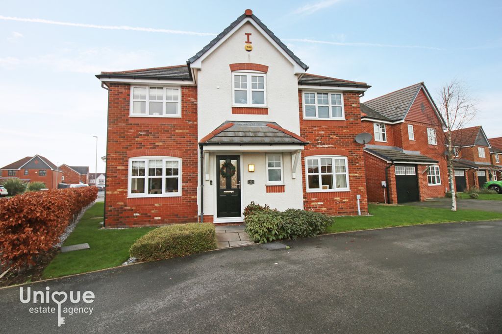 Property photo 1 of 28