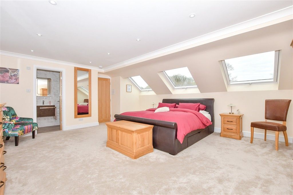 Additional image 8 of 4 bed detached house for saleNewchapel Road, Lingfield, Surrey RH7