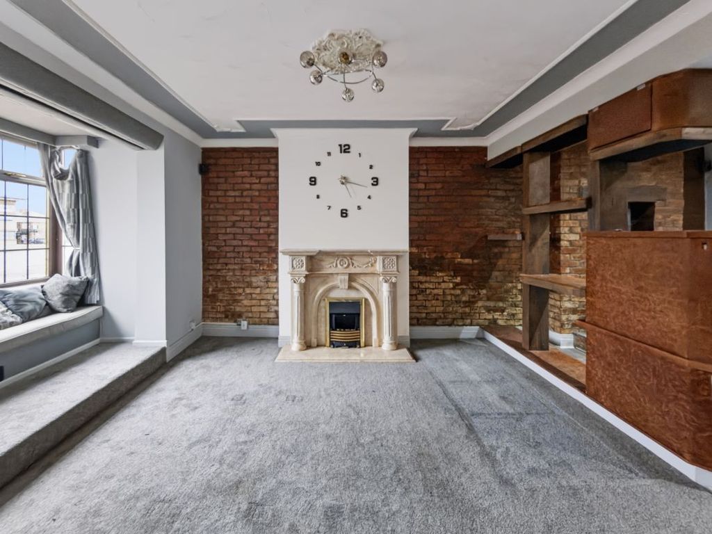 Property photo 3 of 10 Image 3