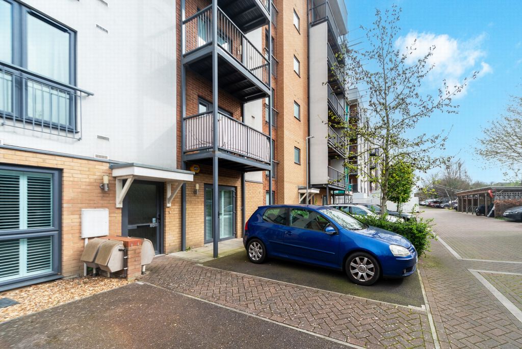 Property photo 2 of 12 Photo 12