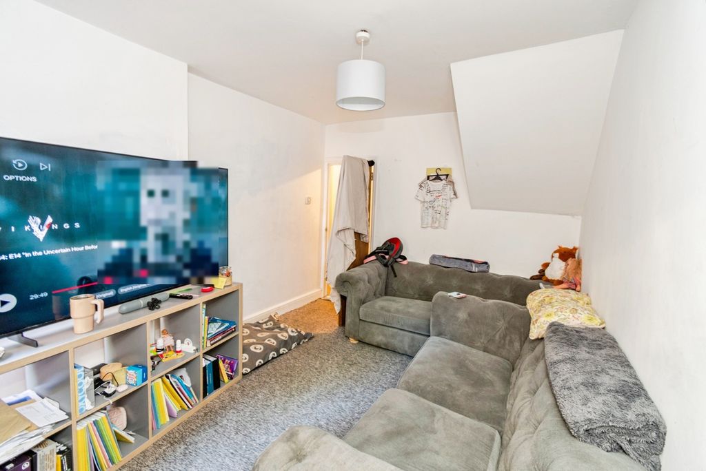 Property photo 2 of 14 Pbox-Img.Jpg