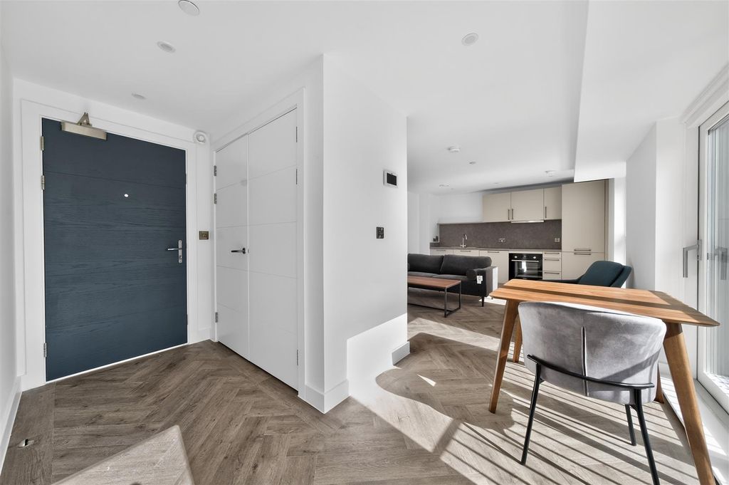 Property photo 3 of 14 1435822-5-69c426902c76F.Jpg