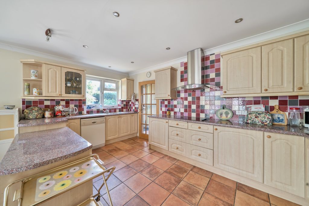 Property photo 3 of 18