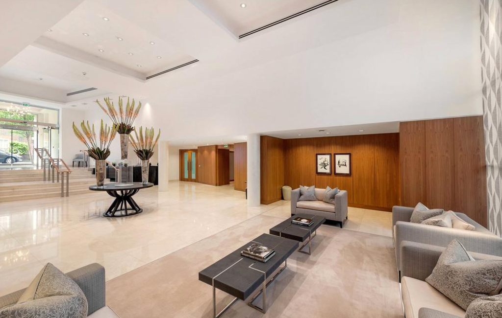 Property photo 3 of 6