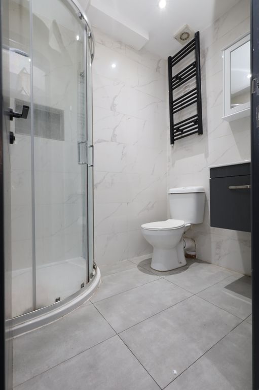 Property photo 3 of 3