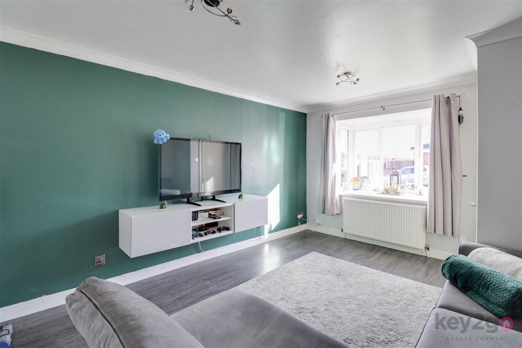 Property photo 2 of 23 Img_1131-Img_1133.Jpg