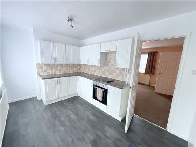 Property photo 2 of 21 Kitchen/Diner