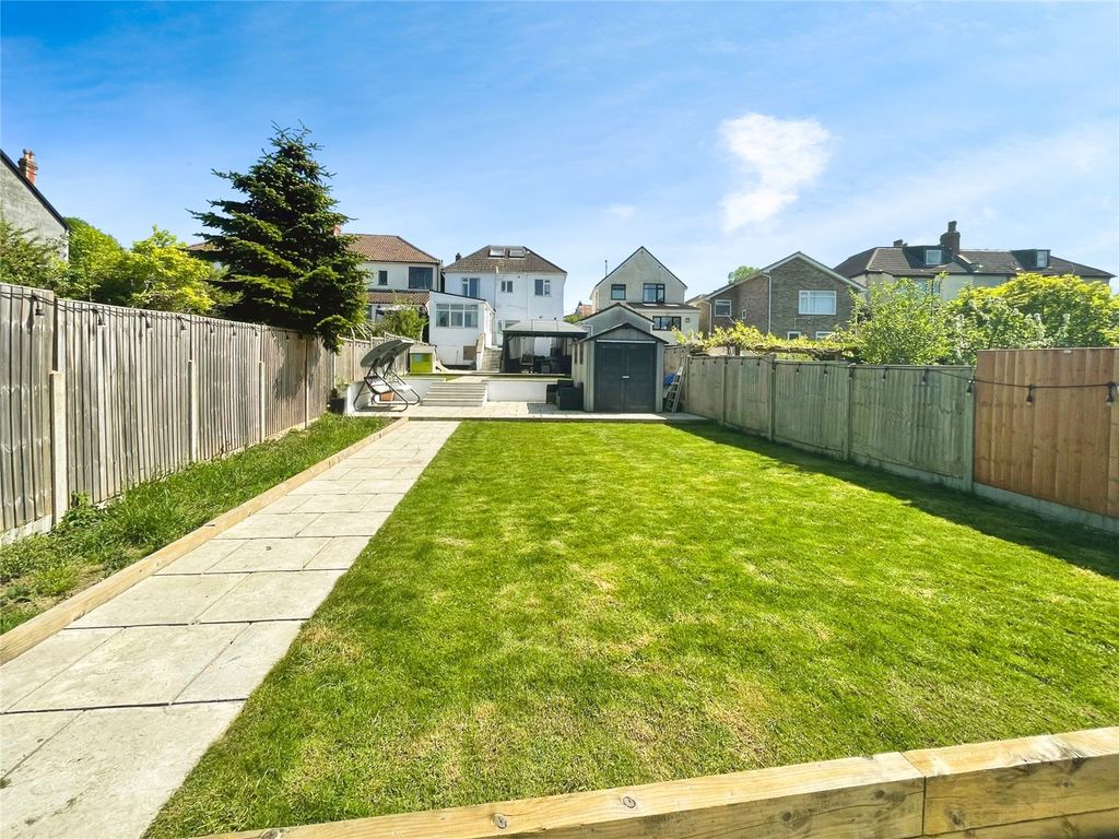 Property photo 1 of 29 Garden