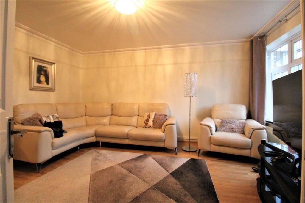 Property photo 3 of 14 Property