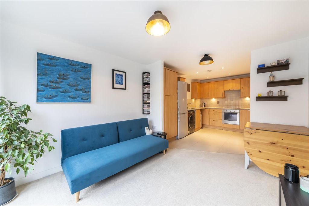 Property photo 3 of 12 Helliwell &amp; Co.