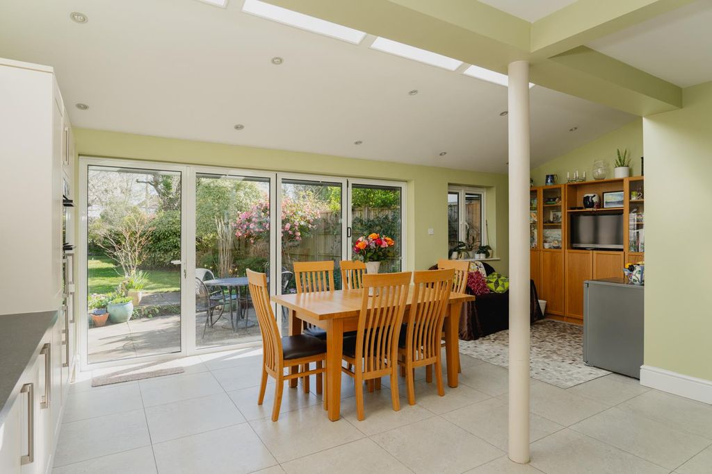 Property photo 2 of 21 Propertyportals 3.Jpg