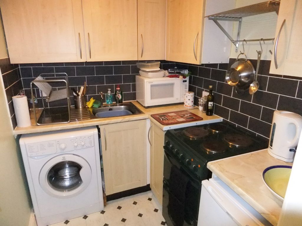 Property photo 3 of 5