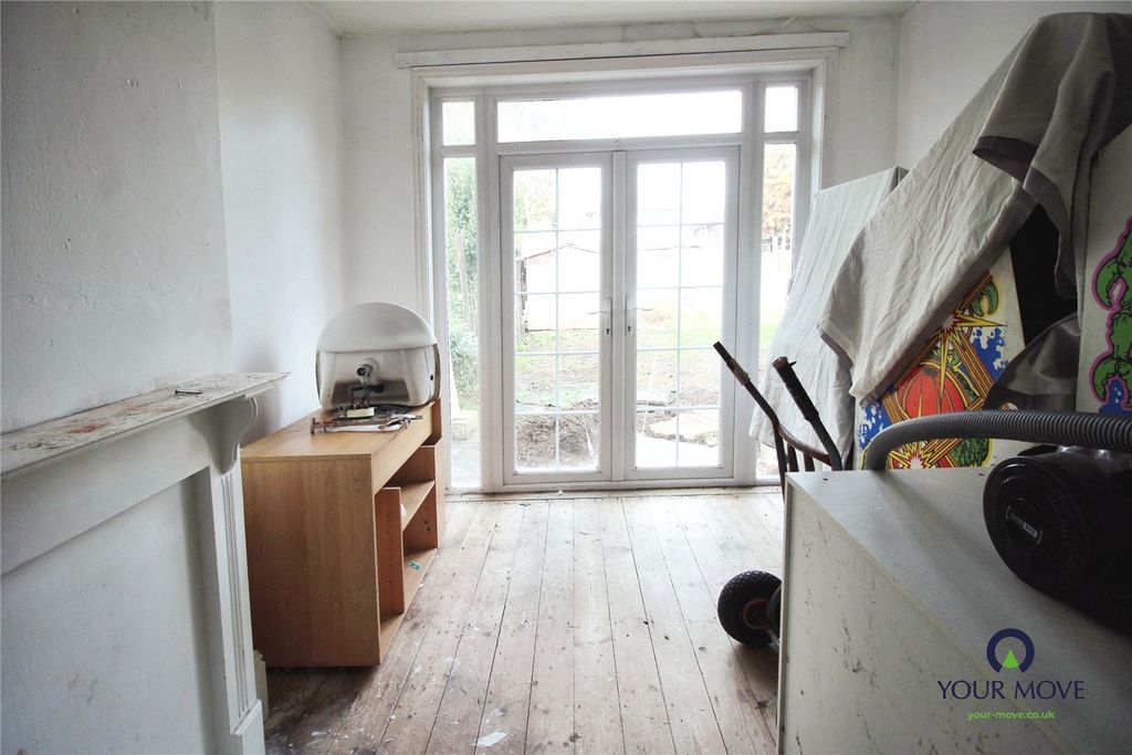 Property photo 2 of 10 Picture No. 01