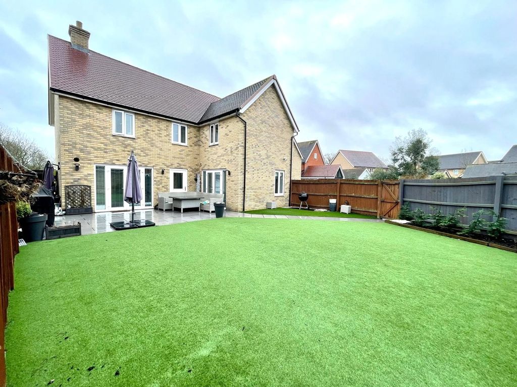 Property photo 2 of 30 Picture No. 08