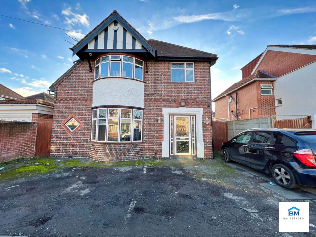 Property photo 1 of 10 Front