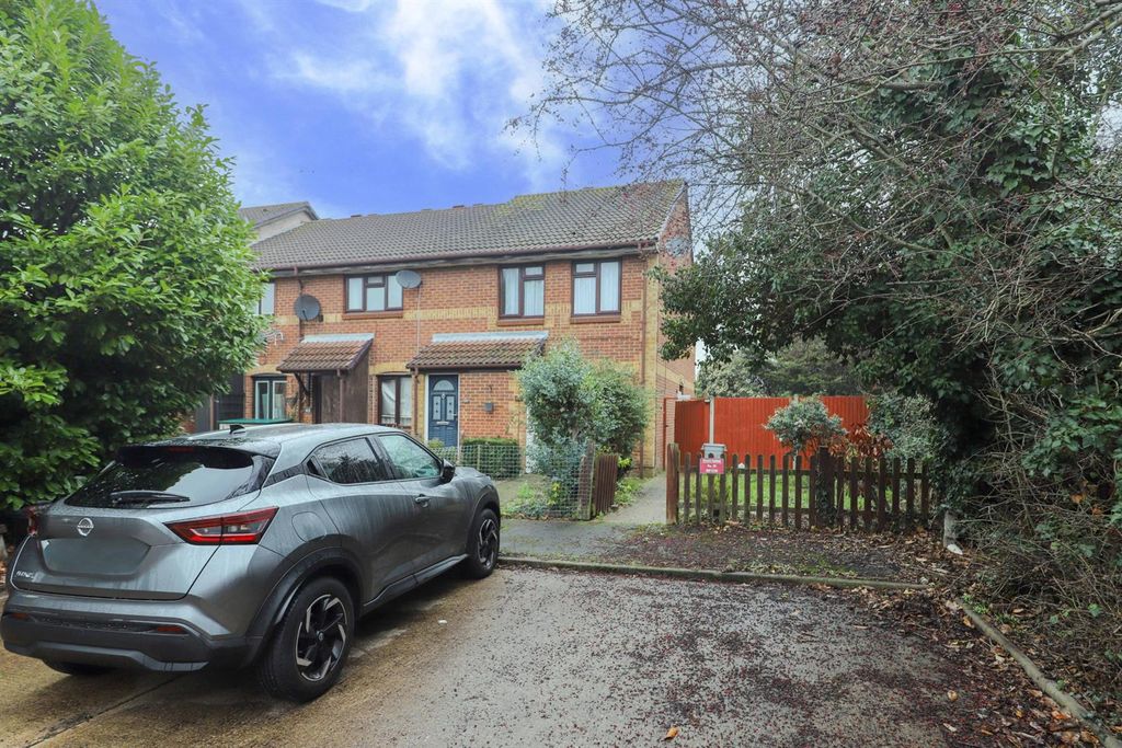 Property photo 1 of 9