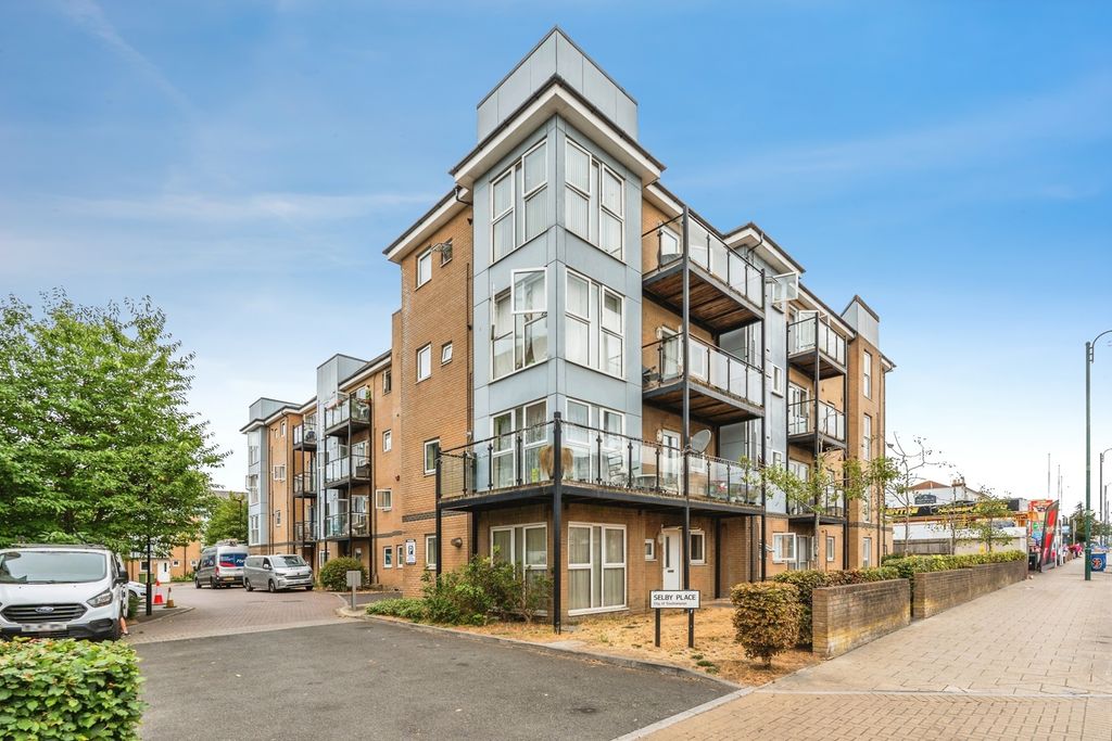 Property photo 1 of 19 Pbox-Img.Jpg