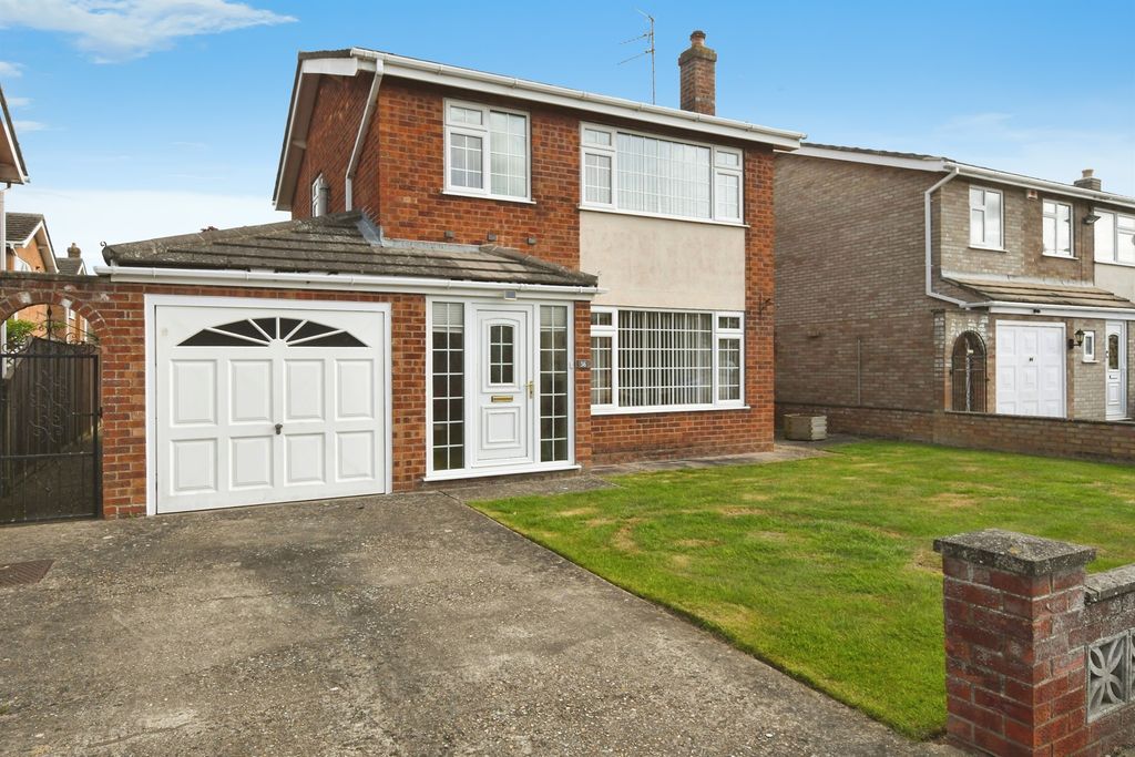Property photo 1 of 20