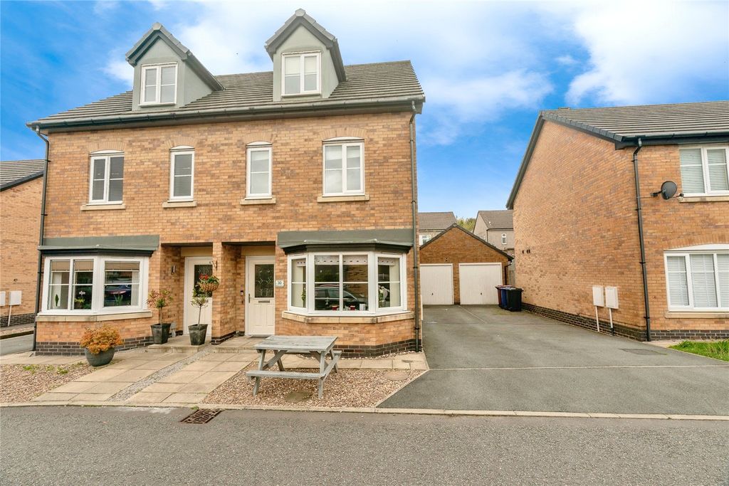 Property photo 1 of 17 Picture No. 15