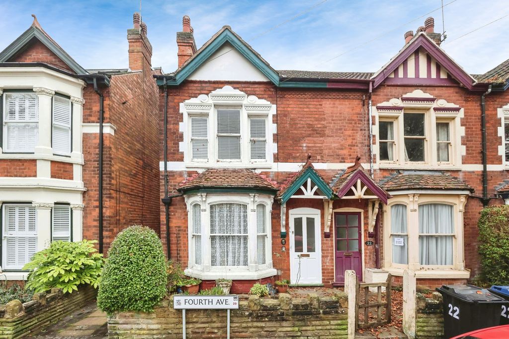 Property photo 1 of 17 Front