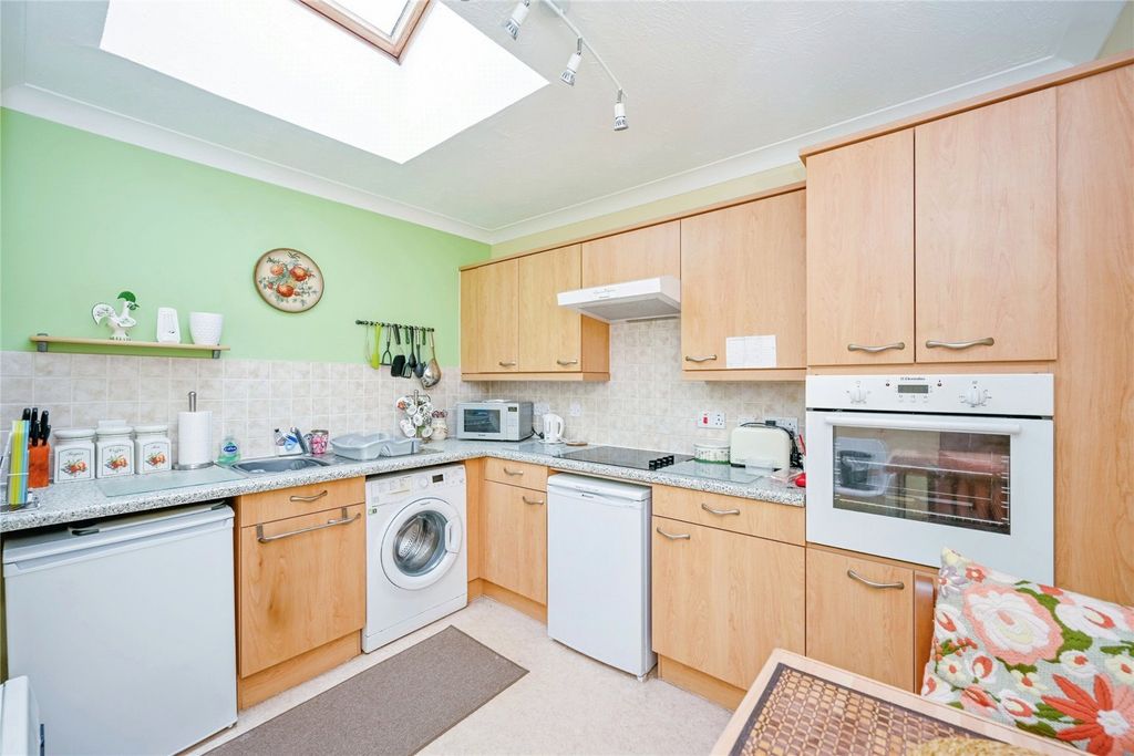 Property photo 3 of 15 Picture No. 22