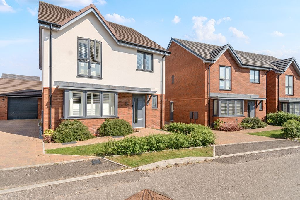 Property photo 1 of 17 1313009268531Dd0c6E12