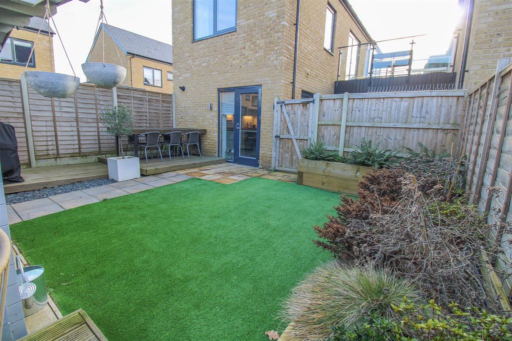 Property photo 3 of 12 Img_7895.Jpg