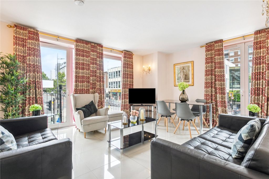 Property photo 1 of 10