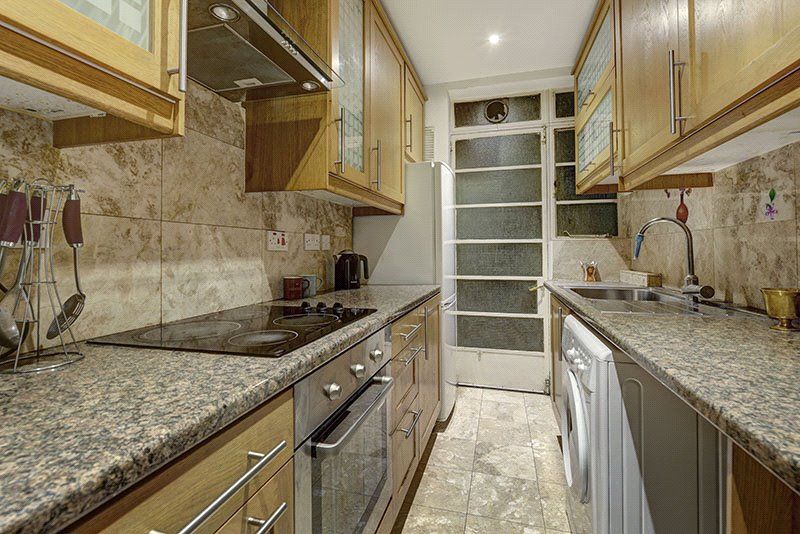 Property photo 3 of 13 Kitchen
