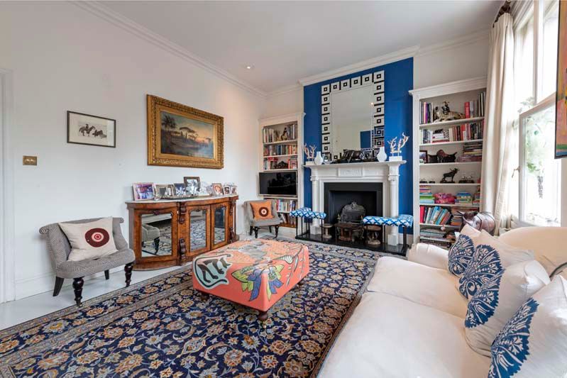Property photo 2 of 9 Mais 106 Fulham Rd Rec 2