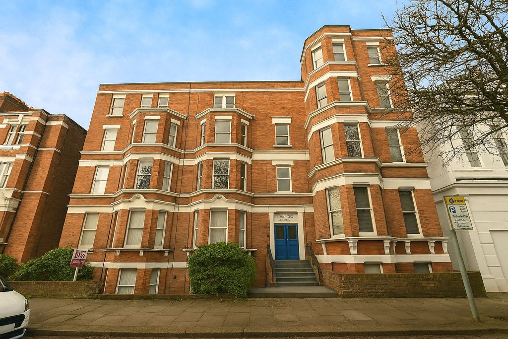 Property photo 1 of 9 Picture No. 16