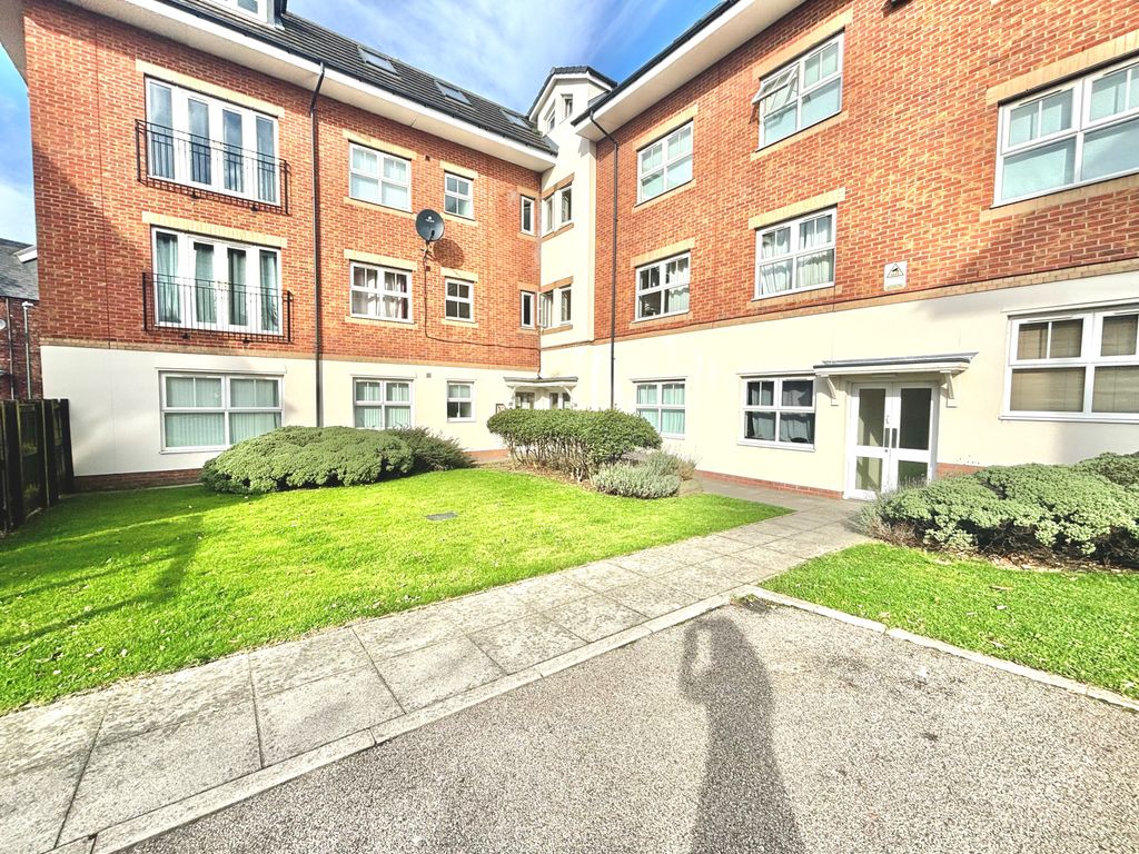 Property photo 1 of 9