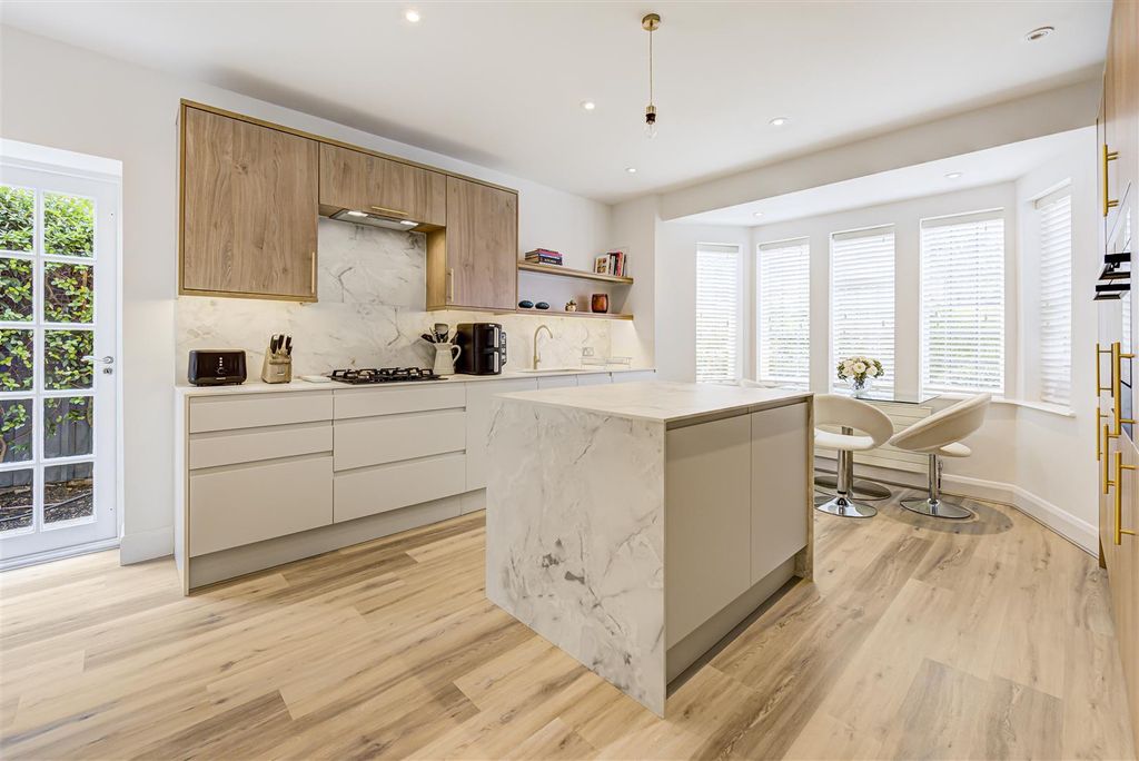 Property photo 3 of 17 D0461 25 Kingsley Way Kit Brighten Version.Jpg