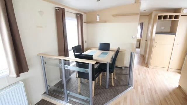 Property photo 3 of 4