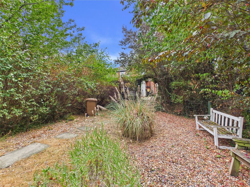 Property photo 3 of 19 Picture No. 03