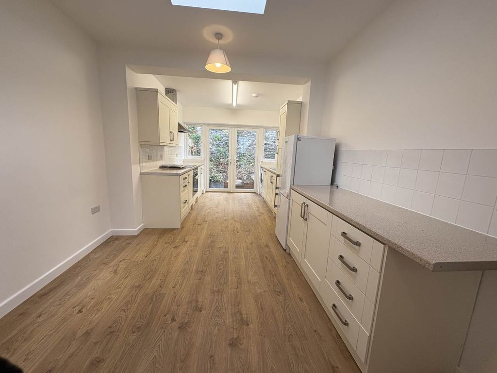 Property photo 2 of 7 Img_9029