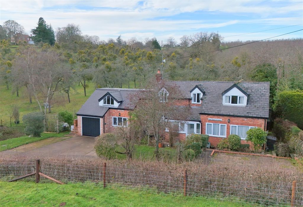 Property photo 1 of 31 Dji_Fly_20251216_134204_0252_1766068288594_Photo.J