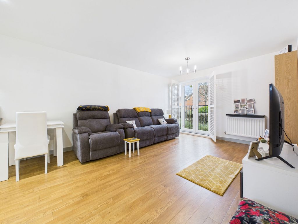 Property photo 2 of 6