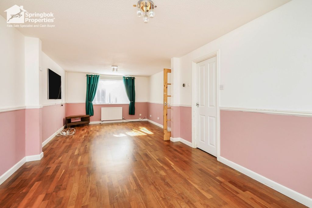 Property photo 2 of 28 Image 1