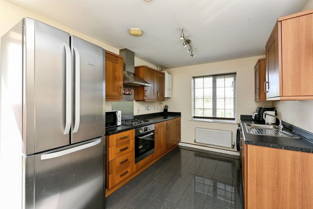 Property photo 2 of 21 Pbox-Img.Jpg