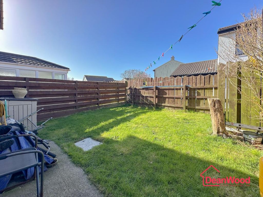 Property photo 2 of 16 No-02.Jpg
