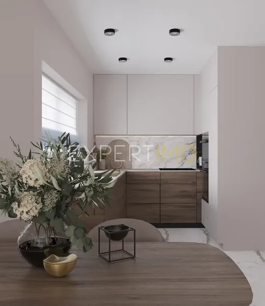 Property photo 3 of 80 Img 2