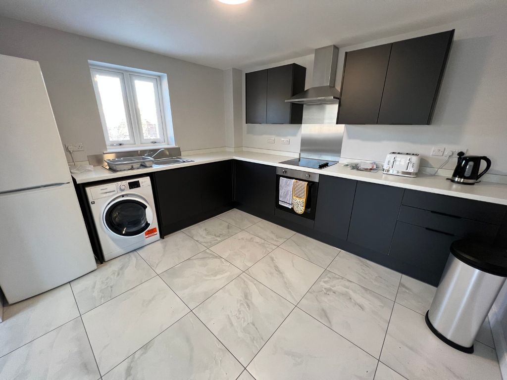 Property photo 1 of 7 2966243