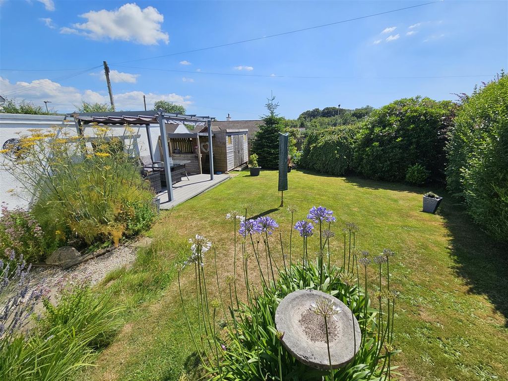 Property photo 3 of 34 Gardens.Jpg