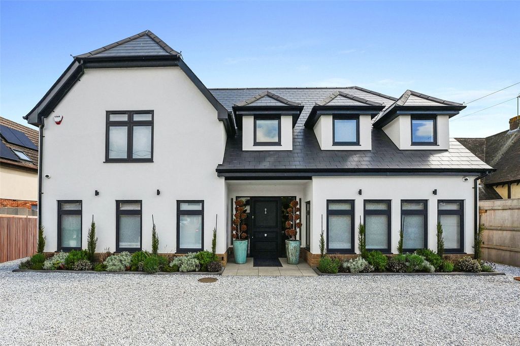 Property photo 1 of 20 Picture No. 02