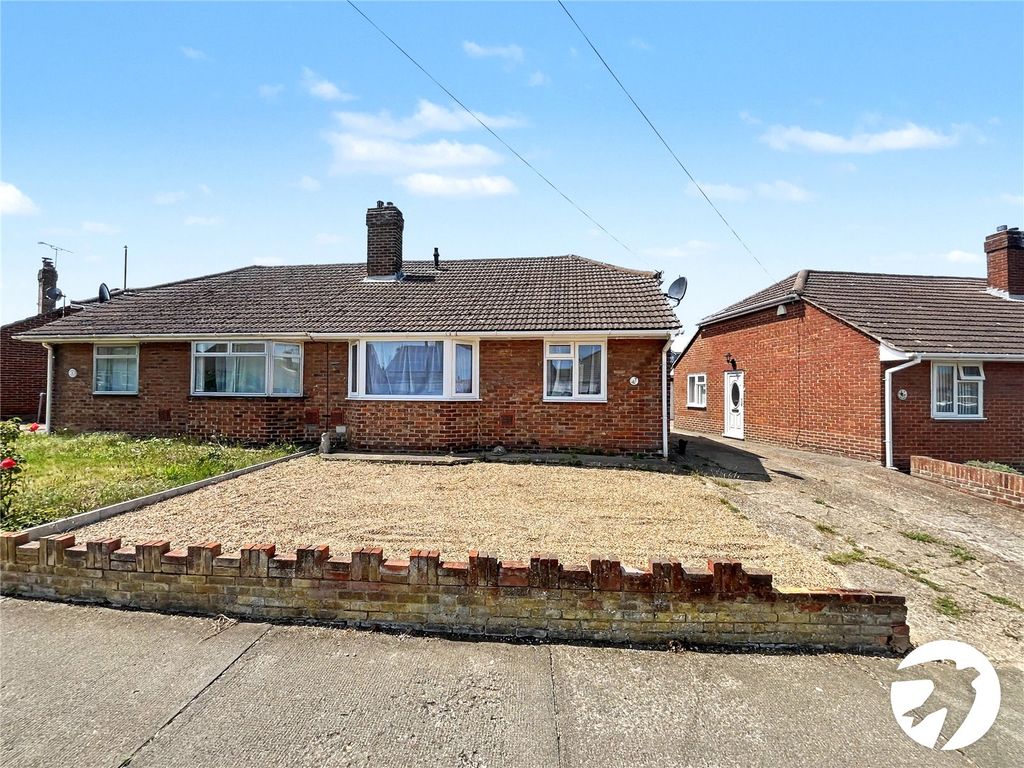 Property photo 1 of 14 Picture No. 11