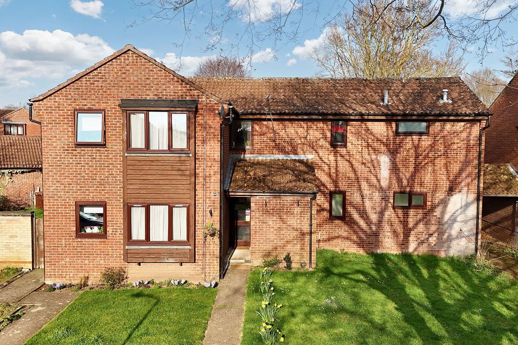 Property photo 1 of 10