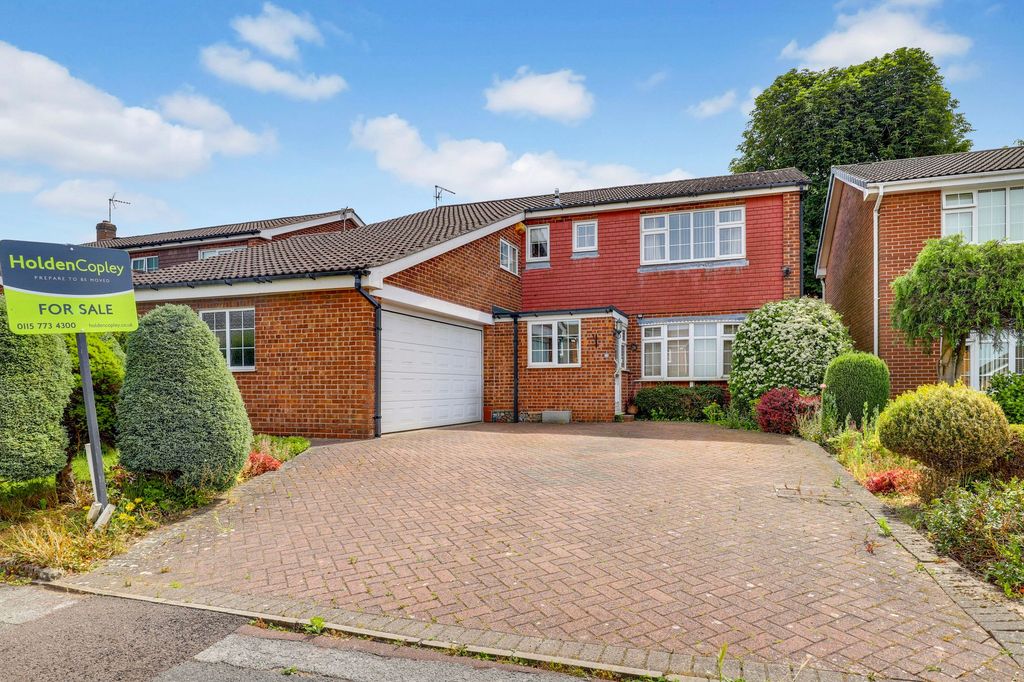 Property photo 1 of 29