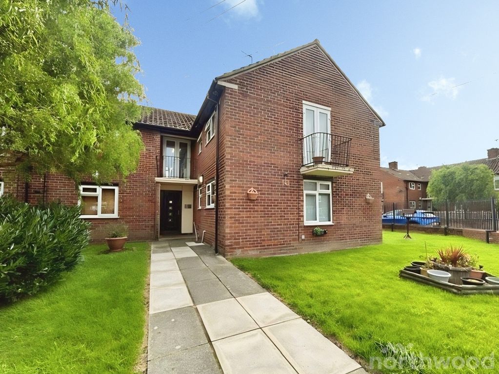 Property photo 1 of 8